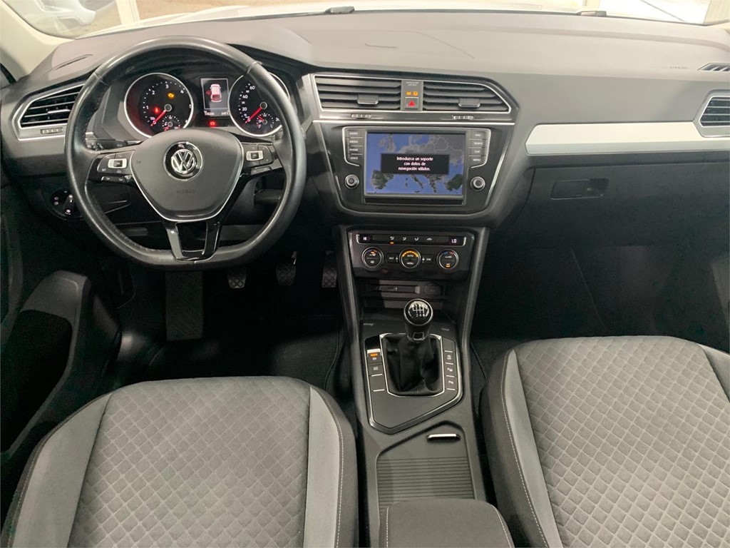 Foto 6 Volkswagen Tiguan 2.0 TDI Advance